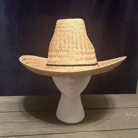 Women’s Straw Sun Hat Vacation Wide Brim Western + Traditional - Picture 1 of 3